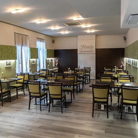 Franko Hotel Zvolen Esterno foto